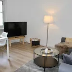Apartmenthaus In Der Metzstrasse Apartment Bochum